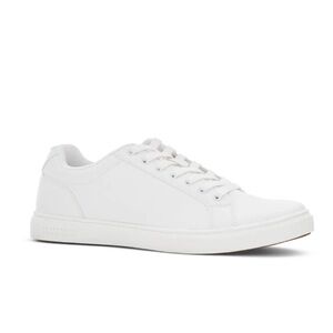NWT Perry Ellis Vincent Sneaker